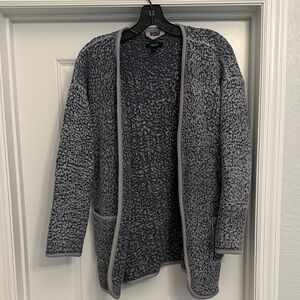 Simply Vera Vera Wang Black and Gray Cardigan Robe